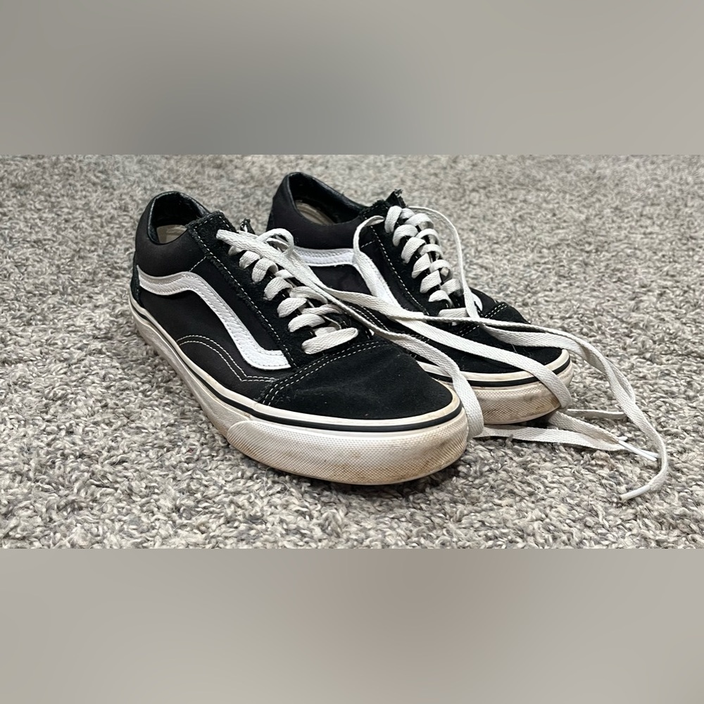 black vans!
